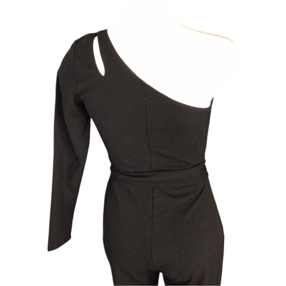 Elegant Black One-Shoulder Cut Out Jumpsuit size XS NWOT - Picture 3 of 3